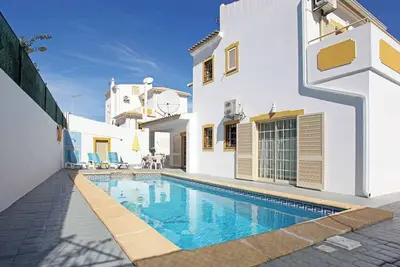 Image de Villa Naomi - Large garden and terrace