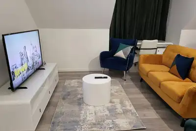 Image de Garland Modern 2 Bedroom Apartment With Parking