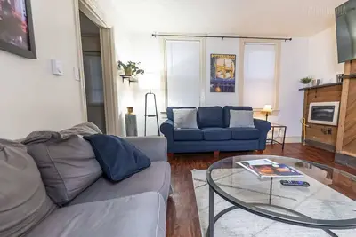 Image de Charming 1-Br Apartment Near Amazing Views in Pittsburgh!