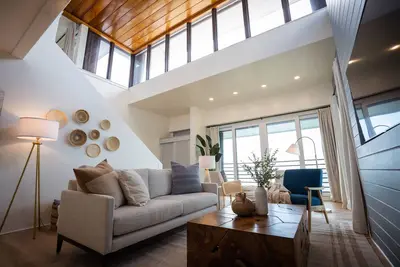 Image de Ocean front Penthouse Loft