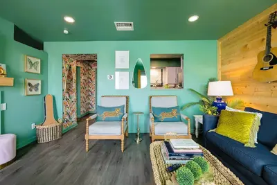 Image de Music City Condo | Pool |Riverfront |Near Broadway