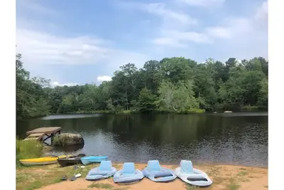 Image de Par 2 - Rv/Trailer site with hookups and dog run!