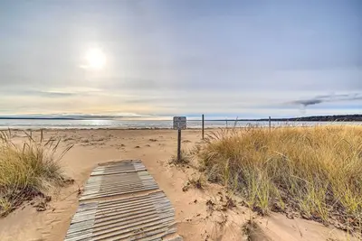 Image de Spacious Michigan Home w\/ Private Hot Tub