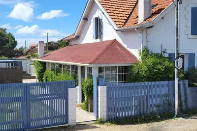 Image de Villa Dune Fleurie, piscine, 18 pers, 8 chambres. 4 Sdb, 4 Wc, 300 m de la plage