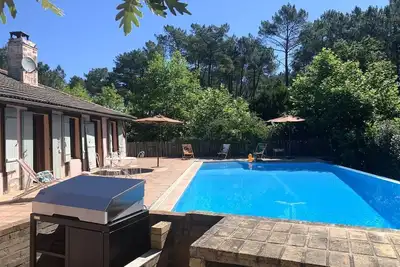 Image de Maison Landaise 14 couchages Airial piscine tennis boulodrome proche lac & océan