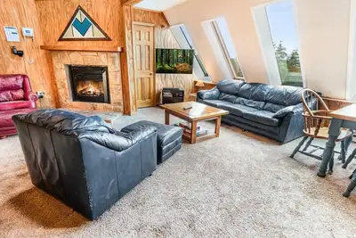 Image de Leatherbark 306a 2br/1ba Sleep 8 Fireplace Wi-Fi Close to Village & Slopes