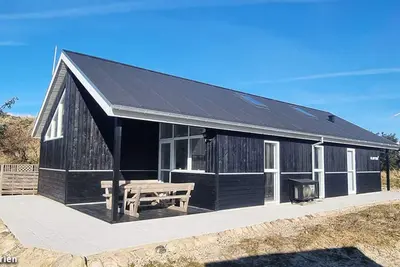 Image de Modern holiday home with comprehensive facilities