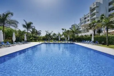 Spectacular, luxurious apartment near the beach