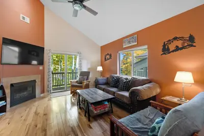 Image de Frisco Condo w/ Private Balcony & Minutes to World-Class Skiing!