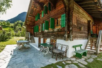 Image de Authentic Designed Chalet right next to Gstaad