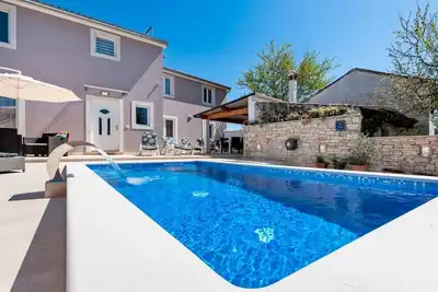 Image de Wonderful Villa Nina with a swimming pool