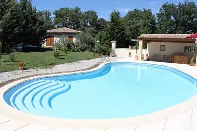 Image de Character house in the countryside with swimming pool in St Marcel de careiret