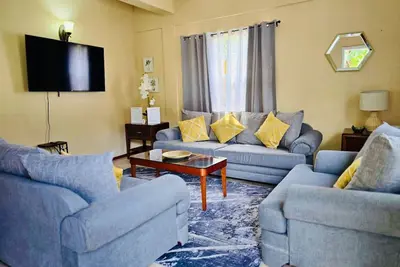 Image de Bonvue Soufriere, town center, 2br Spacious, Wi-Fi