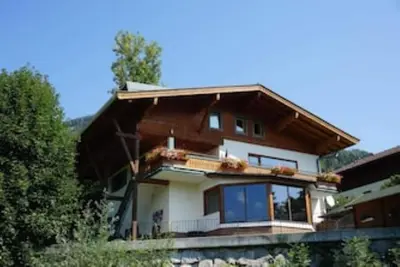 Image de Großes Garten App 160m2 8 Personen, Haus Stefin, Zell am See