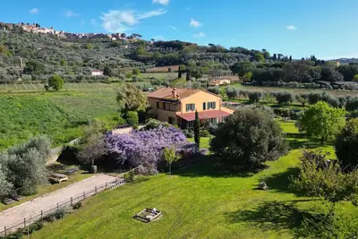 Image de Apartment Torre. Beautiful garden, Ac, 2 bedrooms 1 bathroom, near the sea.