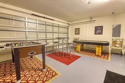 Image de Spacious Resort Villa w/ Private Pool, Game Room & Disney Nearby!