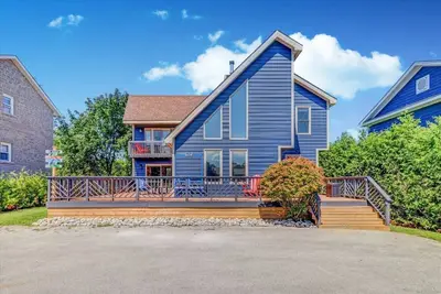 Image de Luxury Chalet in Blue Mountains with HotTub Sauna