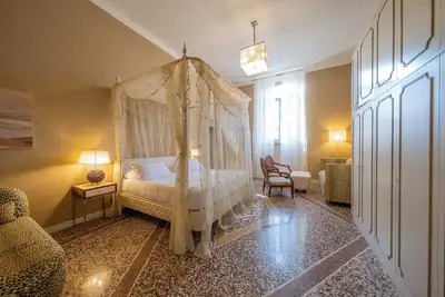 Image de Romantic Apartment on the Lungarno of Pisa