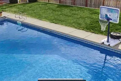 Image de Family Fun: Pool, Arcade, Massage Chair