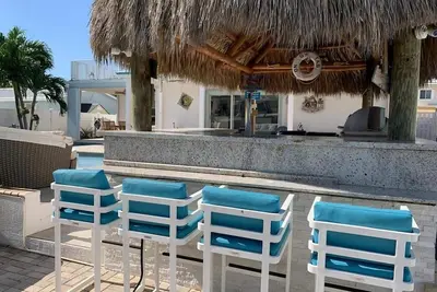 Image de Get ready to dive into your Islamorada Retreat