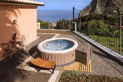 Fajã do Amo by Atlantic Holiday