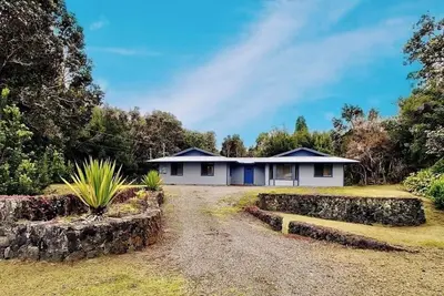 Image de Quiet neighborhood Across from Hawaii Volcanoes  National Park