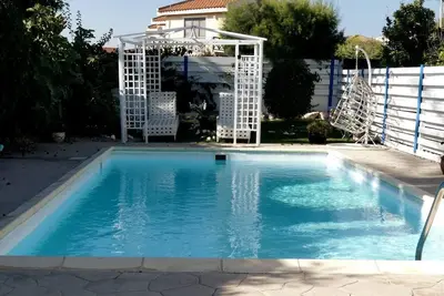 Image de 2Bed Villa - Private Pool - Steps from the Beach!