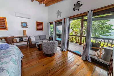 Image de Palmetto Bay - 2nd Floor King