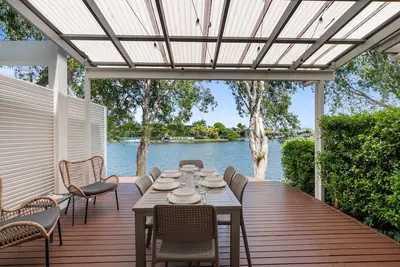 Image de Unit 37 - 2 Bedroom Deluxe Waterfront Townhouse