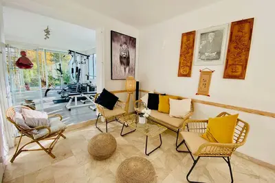 Image de Maison spacieuse avec fitness, massage sur demande et jardin privatif, proche Nantes et Pornic
