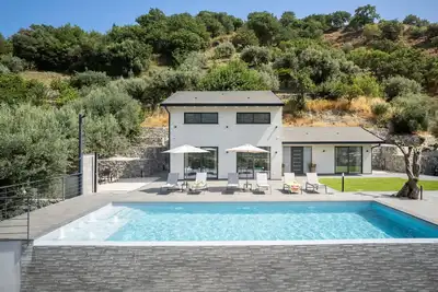 Image de 3 Bedroom Modern Villa, Pool, Savoca, East Sicily