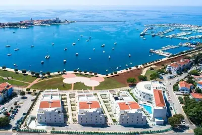 Image de Beautiful Apartment for 4 Person near Center and Sea Front