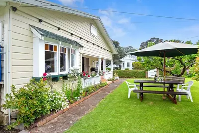 Image de Whare Nui on Rennie - Thames Holiday Home