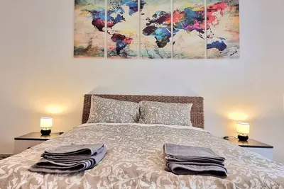 Aurora Apartment