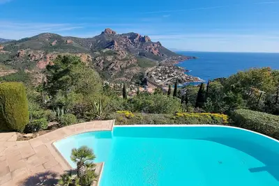 Image de Sublime Villa 14pers avec piscine privée et vue mer