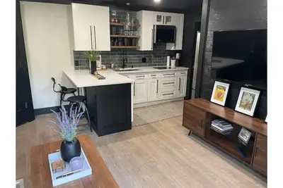 Image de Walker Top Private Quiet Luxury 1 Br. Villa