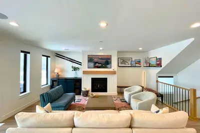 Image de Modern Ski Home on Pineview Reservoir