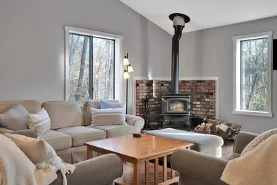 Image de Renovated Condo, Heart of Quechee | Mill Run 3e