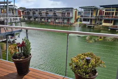 Image de Villa 60 South Shores Resort  -    stunning holiday villa with a touch of class!