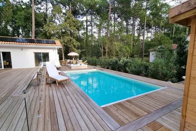 Image de Chalet Scandinave - très lumineux, à 3 minutes du lac et 10 minutes de l'Océan