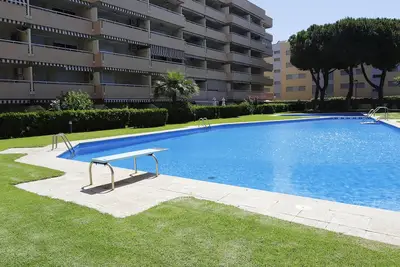Image de At070 Mediterrani: Apartamento a 180 metros de la playa y con piscina comunitaria