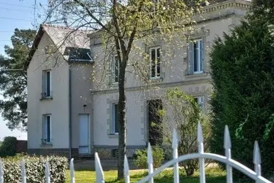 Gîte spacieux au cœur d'un vignoble avec sauna, cheminée et jardin privatif, vallée du Layon