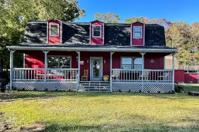 Image de Lakefront Family Retreat on Callender Lake 30 Min from Canton