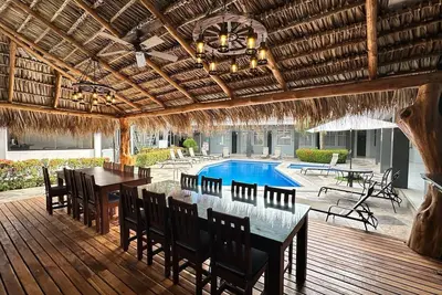 Image de Tropical Paradise 20 Room Private Resort - Close to Cocal Casino