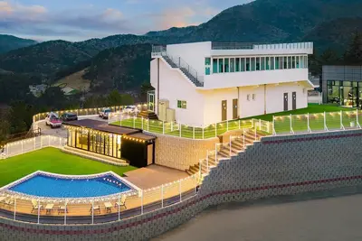 Image de Yeosu Seuteimeong