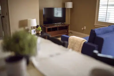 Image de Beach Getaway-2 Bed/1 Bath - Great Location