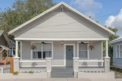 Image de Fully Renovated Historic Ybor Bungalow