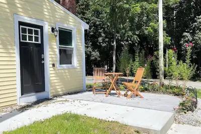 Image de New - Mins to Manchester/ Nashua - 1st Floor - Queen Bed - Pet Friendly - Trails