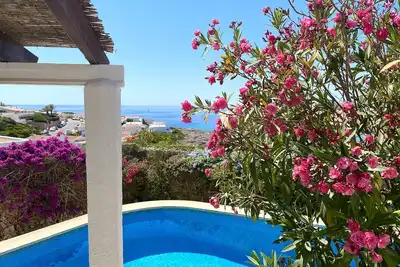 Image de Chalet de charme près de la plage de Binibeca, piscine privée et WiFi