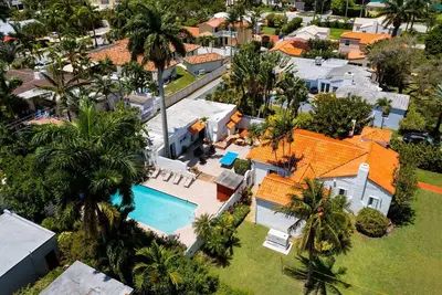 Image de Historical huge Luxy Villa in Hollywood Beach